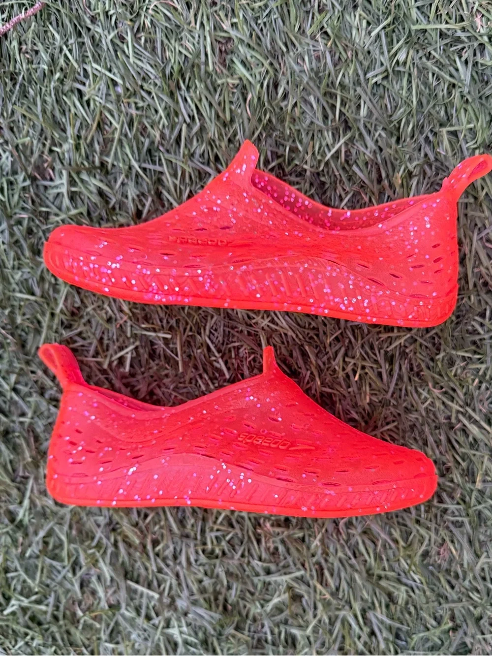 Speedo Water Shoes Sz(5/6)